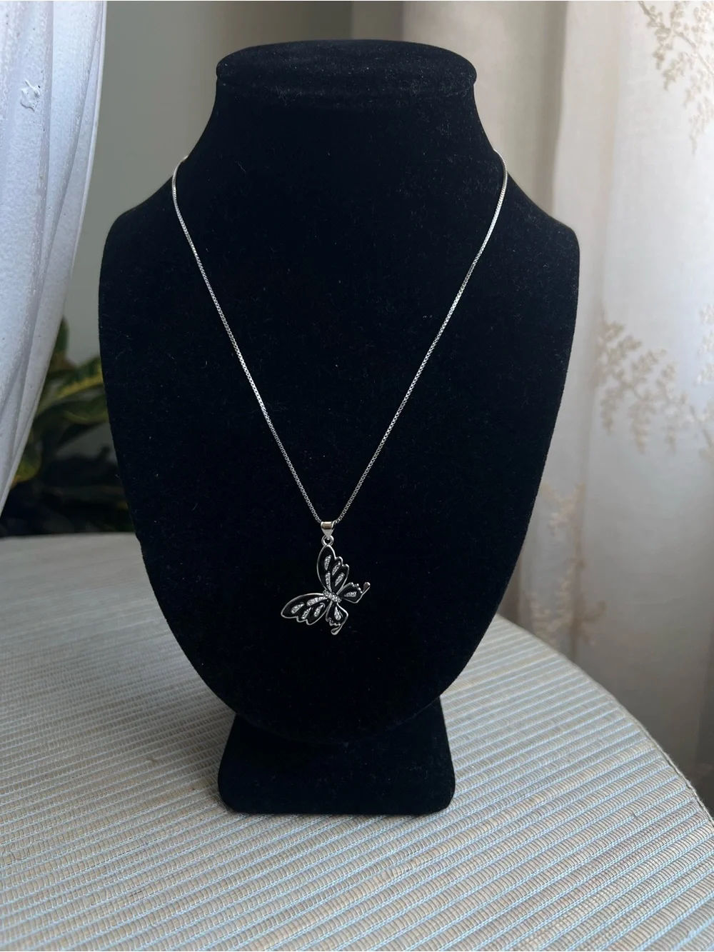 🩷- black and  Silver pavé  Butterfly Pendant Necklace